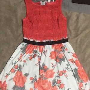 Women’s flower dress coral XS